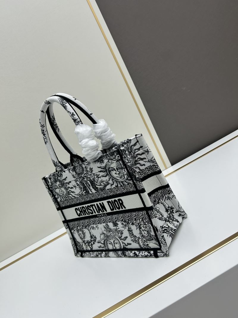 Christian Dior Shopping Bags